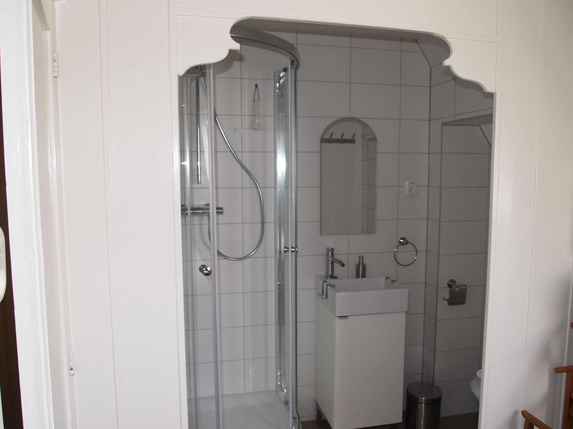 De Energiek Bed and Breakfast Wehe-den Hoorn Esterno foto